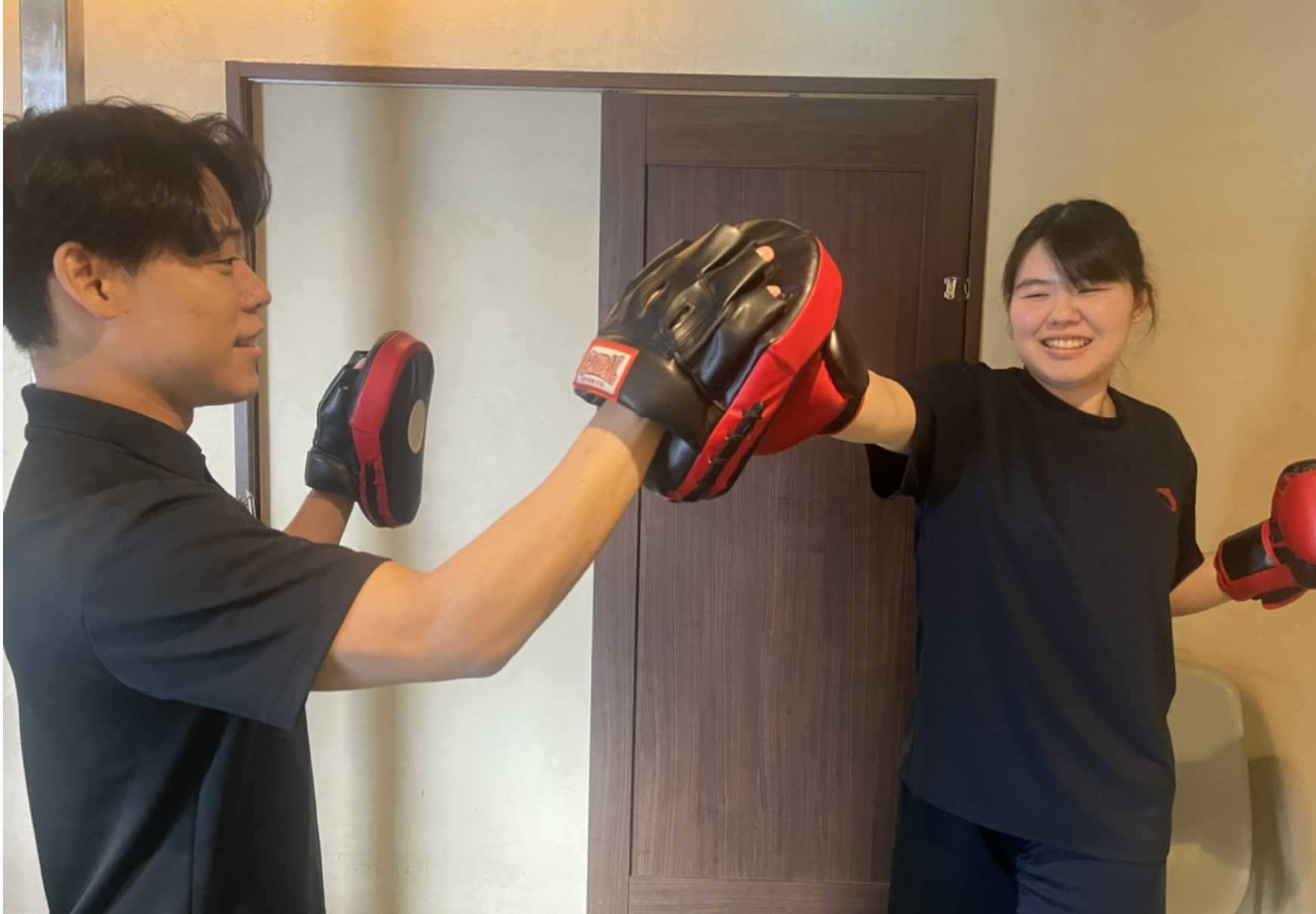 名古屋栄パーソナルジムRat トレーニング風景1